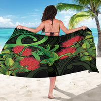 New Zealand Gecko Sarong Aotearoa Maori With Pohutukawa Flowers
