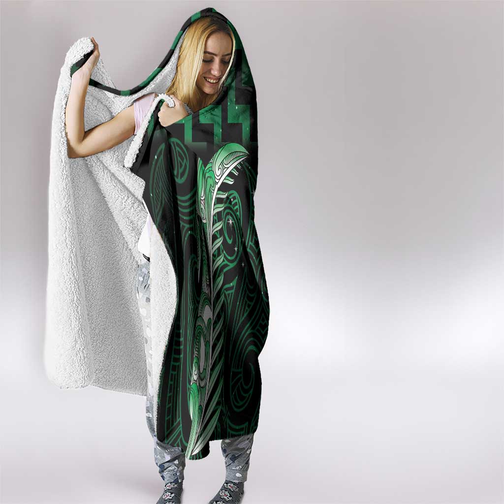 Green Matariki New Zealand Hooded Blanket Maori Poutama Galaxy Vibes