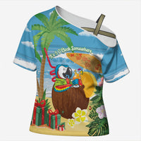Chilling Parrot Hawaii Summer Christmas Personalized Cross Shoulder Shirt It's 5 O'Clock Somewhere Beachy Vibes