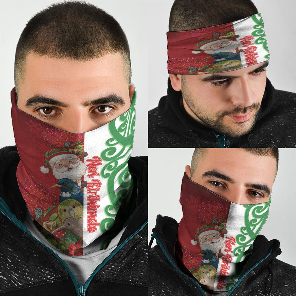 Meri Kirihimete New Zealand Neck Gaiter Cute Santa NZ Animals and Pohutukawa