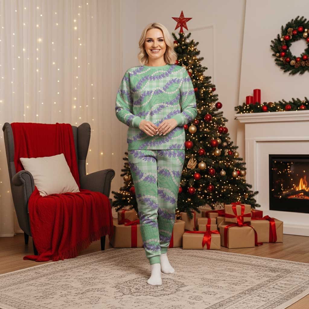 Pastel Green Hawaii Palaka Honohono Pikake Christmas Pajama Set Hawaiian Orchid Lei Polynesian Pattern - Polynesian Pride