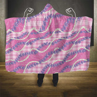 Pink Hawaii Palaka Honohono Pikake Hooded Blanket Hawaiian Orchid Lei Polynesian Pattern - Polynesian Pride