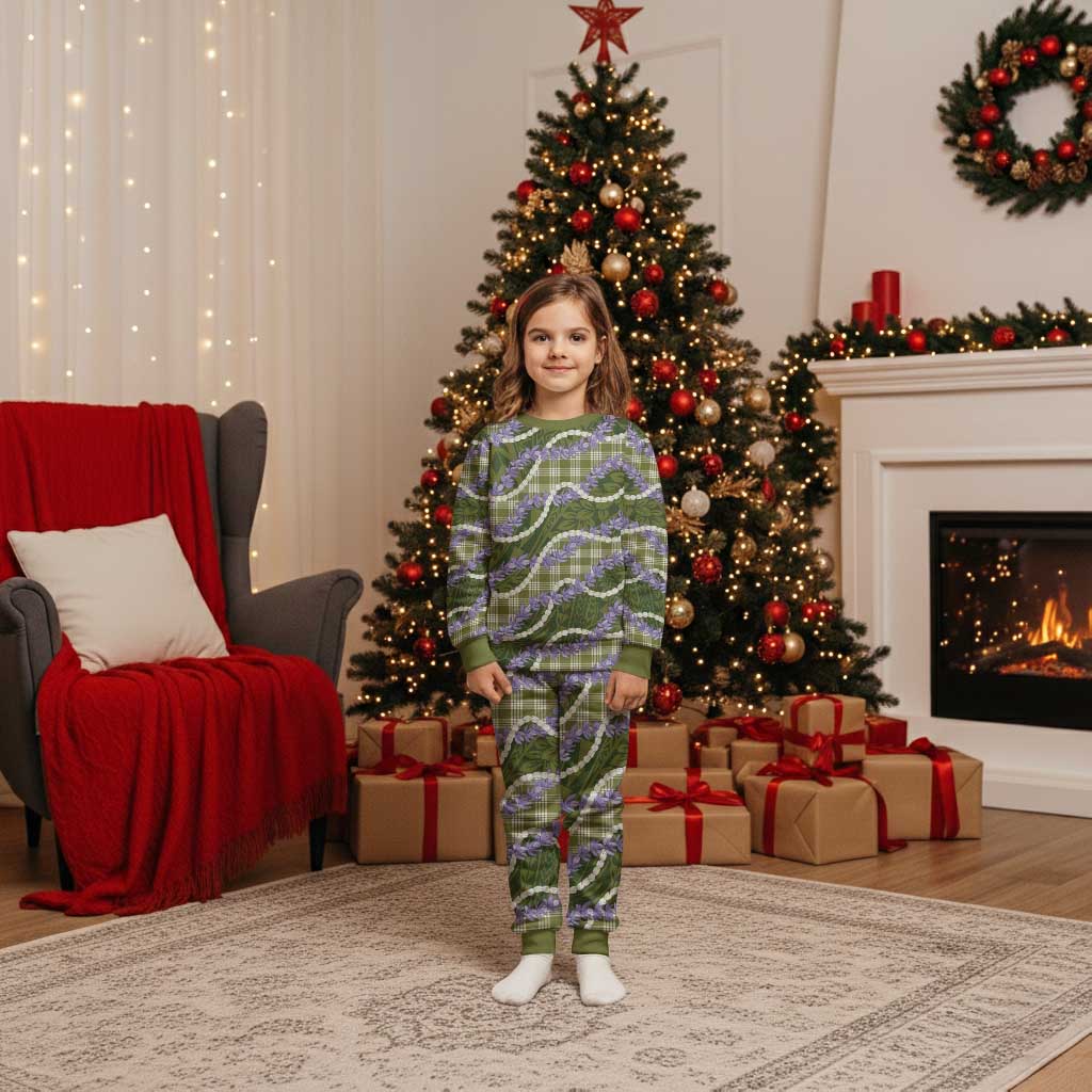 Green Hawaii Palaka Honohono Pikake Christmas Pajama Set Hawaiian Orchid Lei Polynesian Pattern - Polynesian Pride