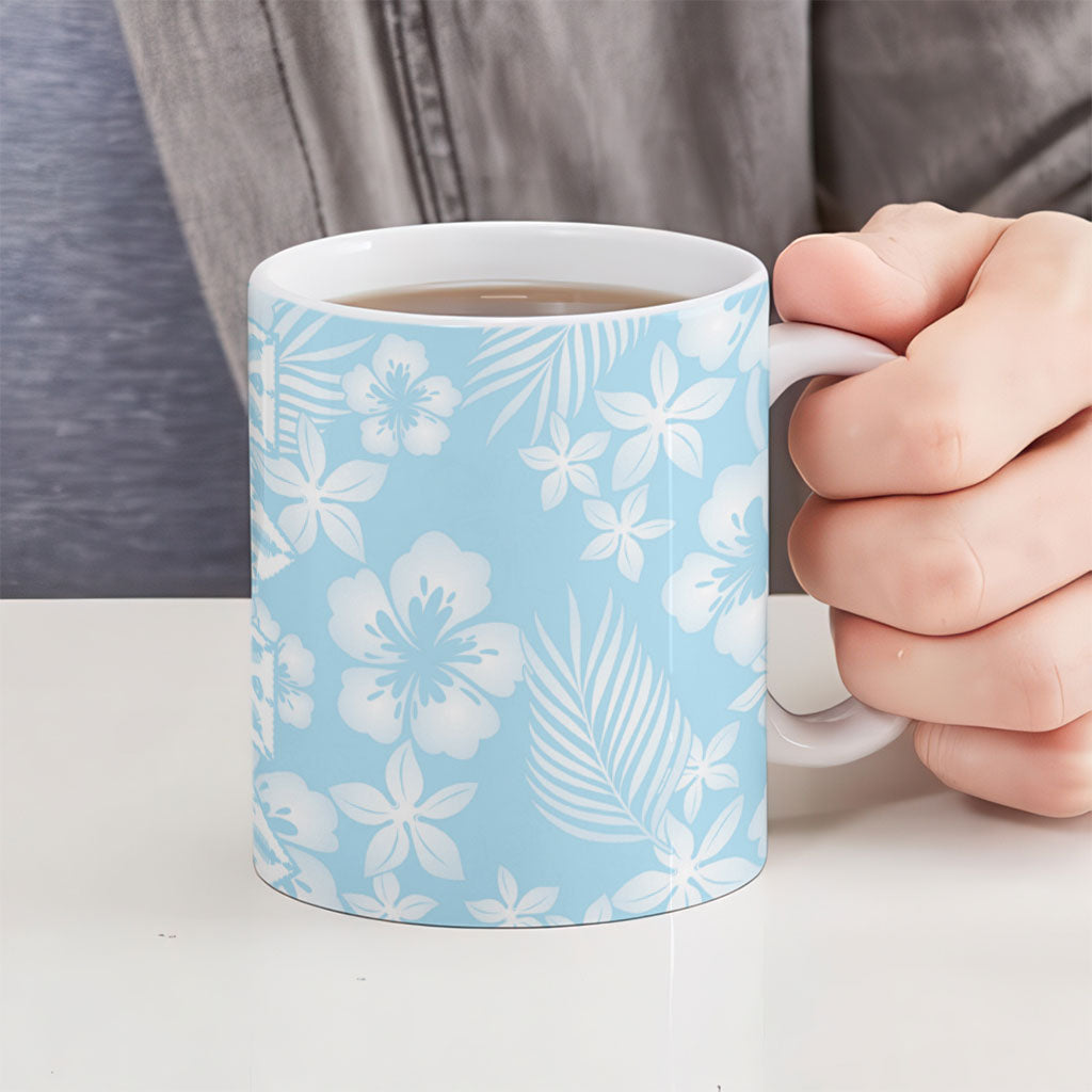 Pastel Blue Kahili Quilt Hawaii Ceramic Mug Tropical Flower Seamless Half Style
