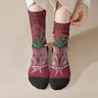 Rongoa Maori New Zealand Harakeke Crew Socks NZ Weaving Pattern Red LT14 Crew Socks Red - Polynesian Pride