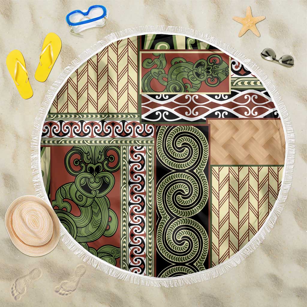 Beige Aotearoa Kowhaiwhai Pattern Beach Blanket NZ Maori Quilt Style