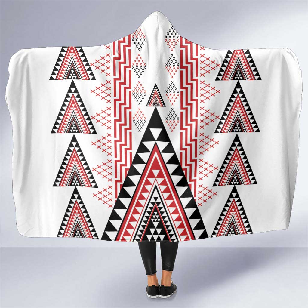Aotearoa Taniko Hooded Blanket Niho Taniwha Purapura Whetu Mix Poutama LT14 One Size White - Polynesian Pride