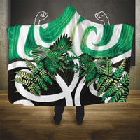 Piwakawaka New Zealand Matariki Hooded Blanket Maori New Year Silver Fern Green Galaxy