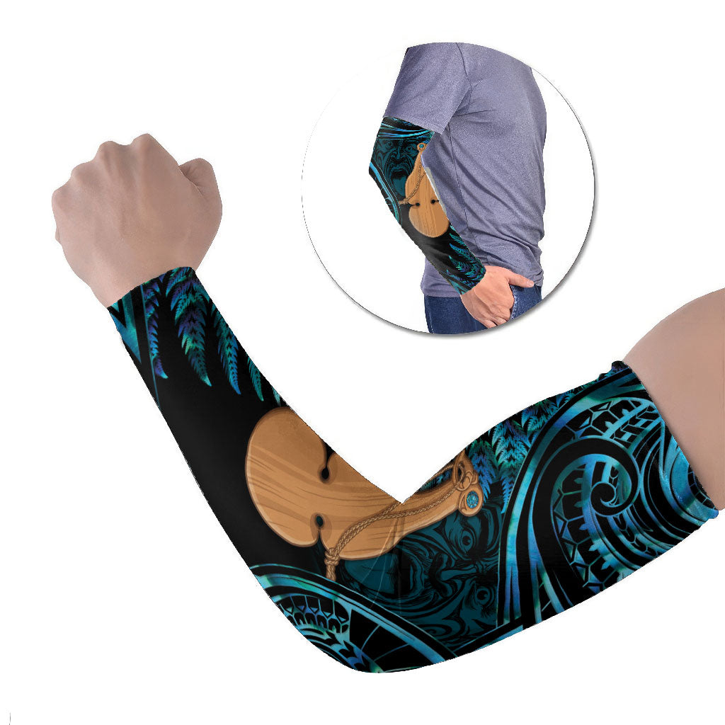 Kotiate New Zealand Arm Sleeves Maori Weapon Paua Shell Haka Fern