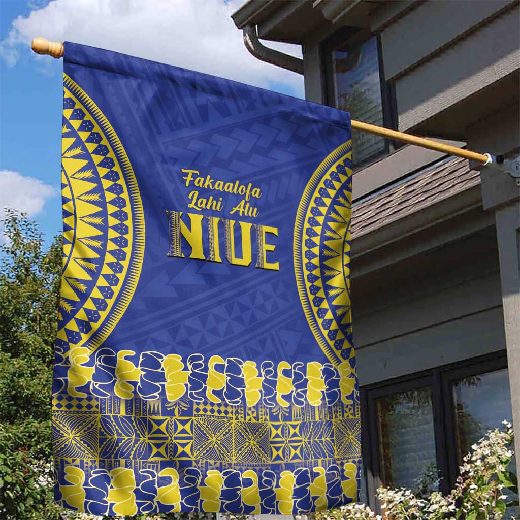 Fakaalofa Lahi Atu Niue Garden Flag Siapo Pattern With Puakenikeni LT14 - Polynesian Pride