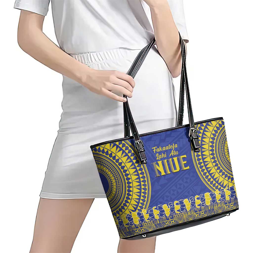 Fakaalofa Lahi Atu Niue Leather Tote Bag Siapo Pattern With Puakenikeni LT14 - Polynesian Pride