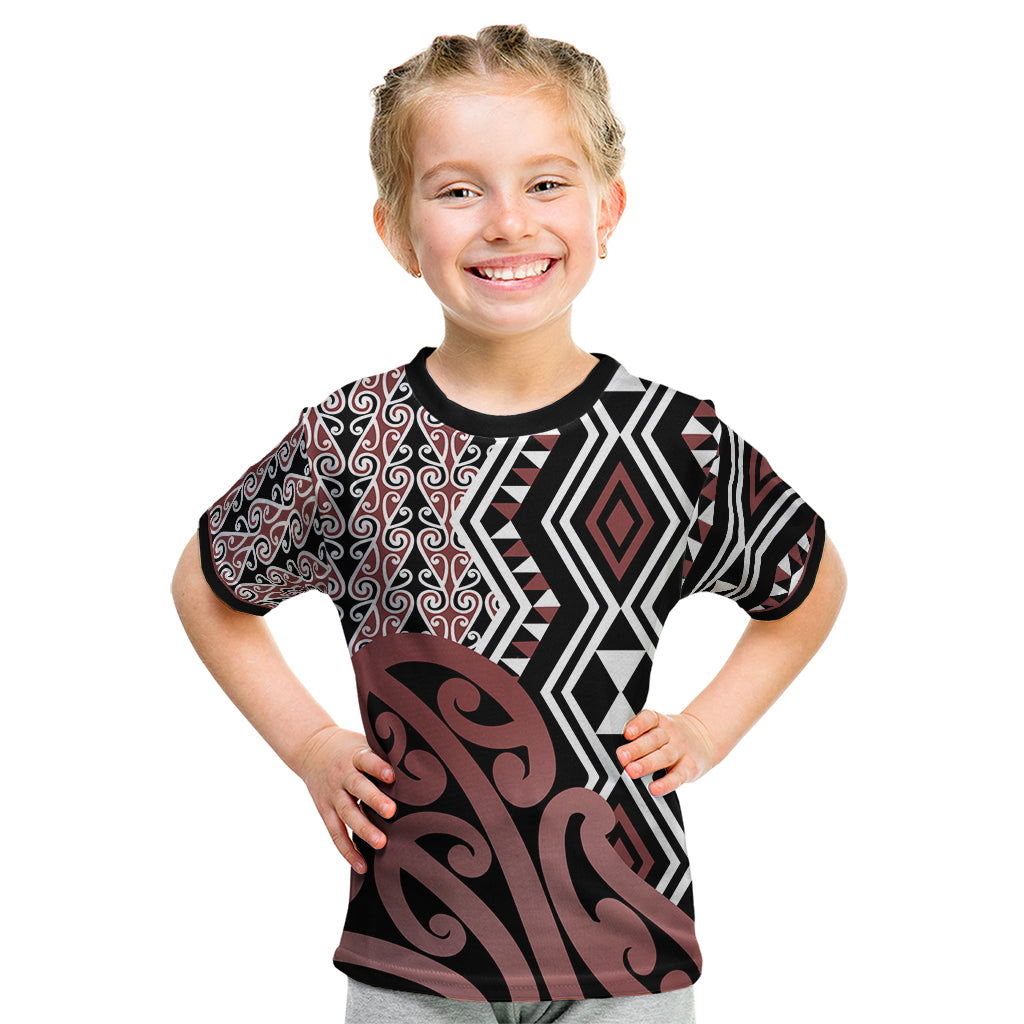 New Zealand Kid T Shirt Aotearoa Kowhaiwhai Mix Taniko Art LT14 Brown - Polynesian Pride