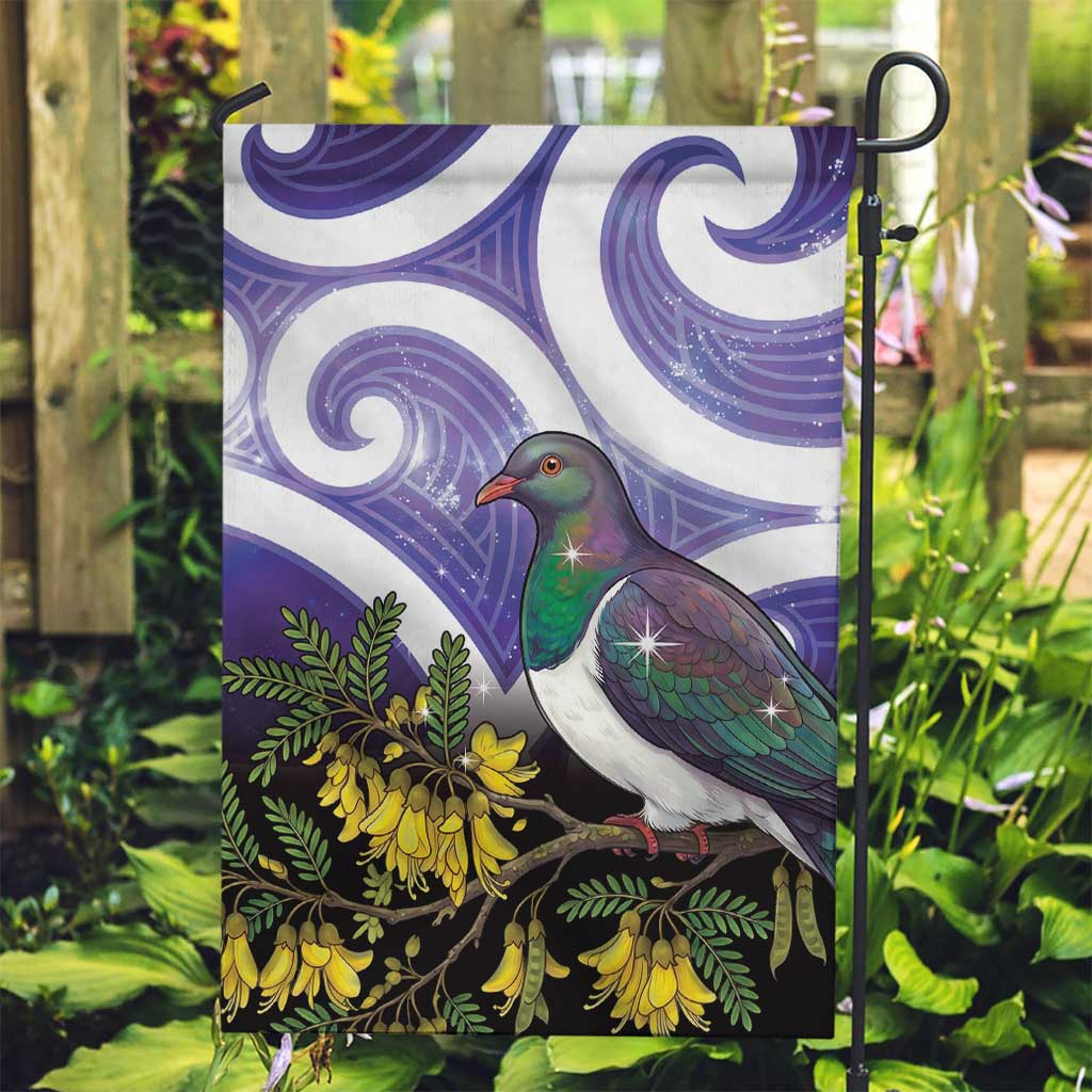 Kekeru New Zealand Matariki Garden Flag Kukupa Kowhai Maori New Year Purple Version