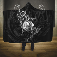 French Polynesia Manta Ray Tattoo Hooded Blanket Tahiti Hahalua Turtle Shark Black Color LT14 - Polynesian Pride