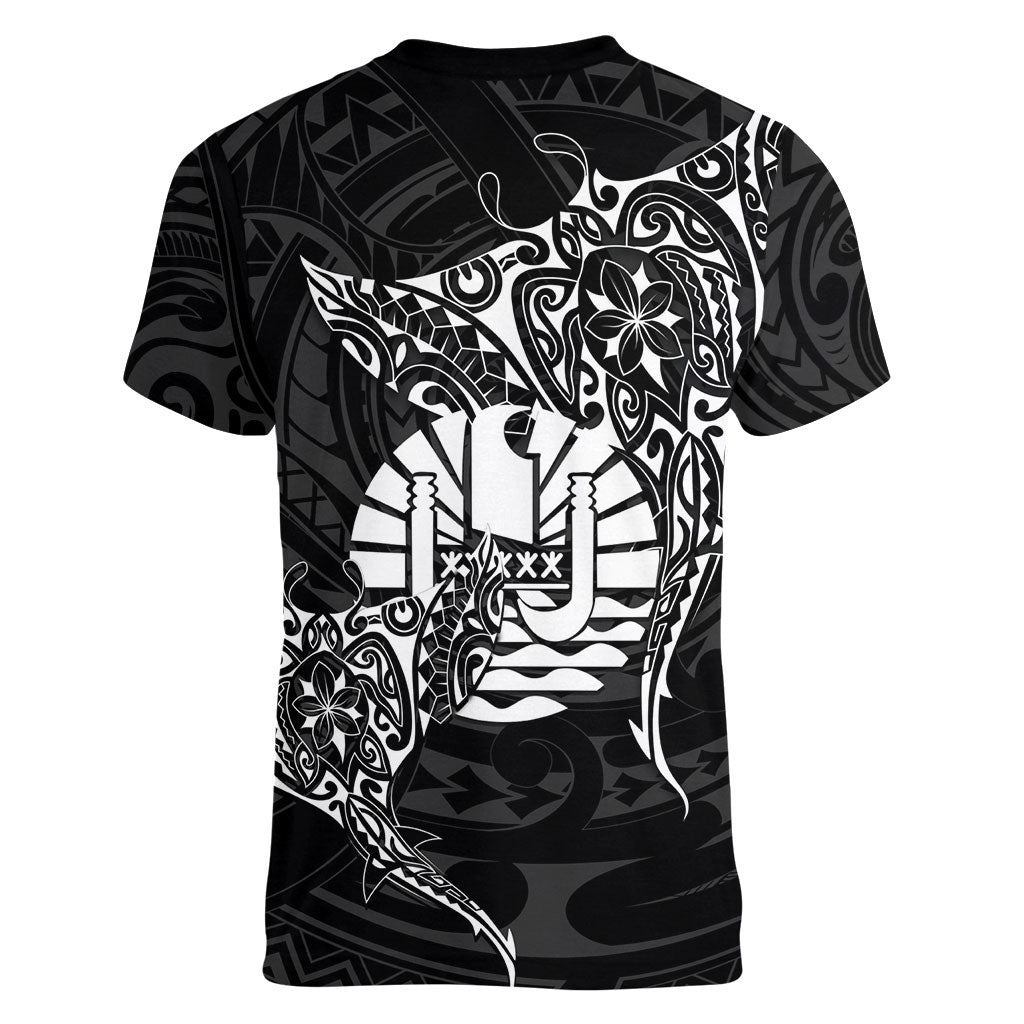 French Polynesia Manta Ray Tattoo Women V-Neck T-Shirt Tahiti Hahalua Turtle Shark Black Color