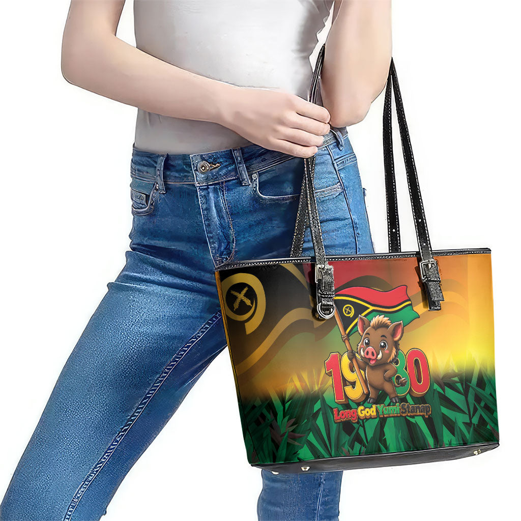 Vanuatu Independence Day Leather Tote Bag Chibi Boar Proud To Be A Ni-Van