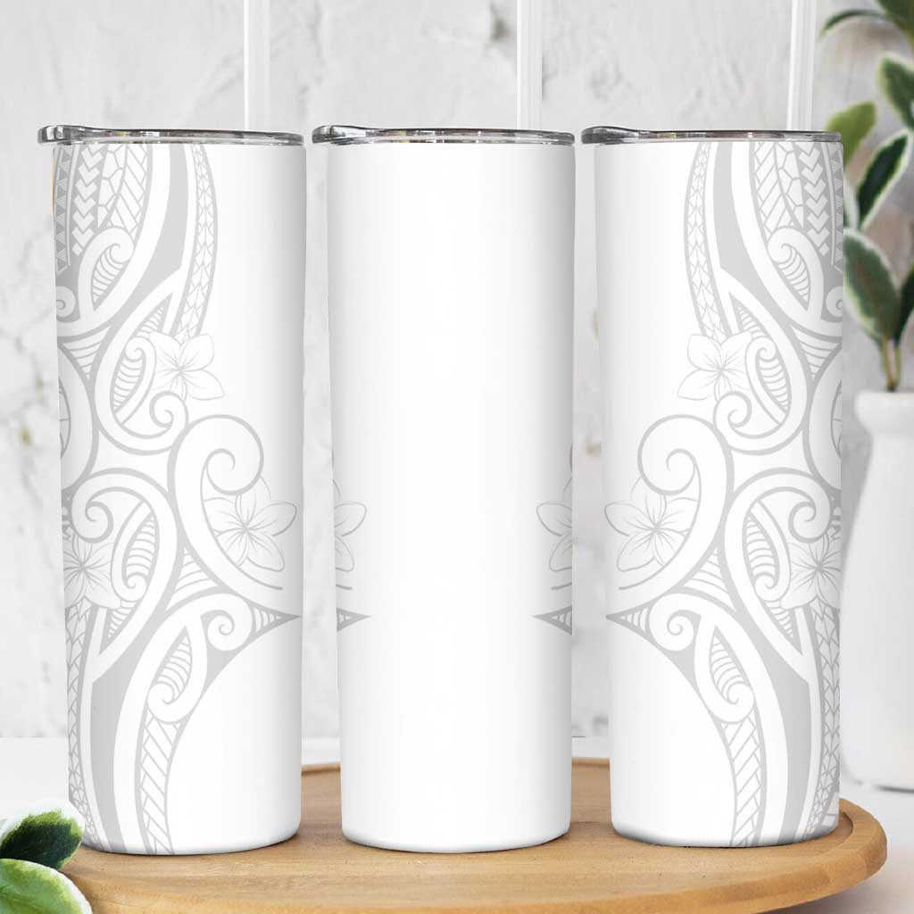 Polynesia White Sunday Skinny Tumbler Plumeria Polynesian Tribal Grey Color - Polynesian Pride
