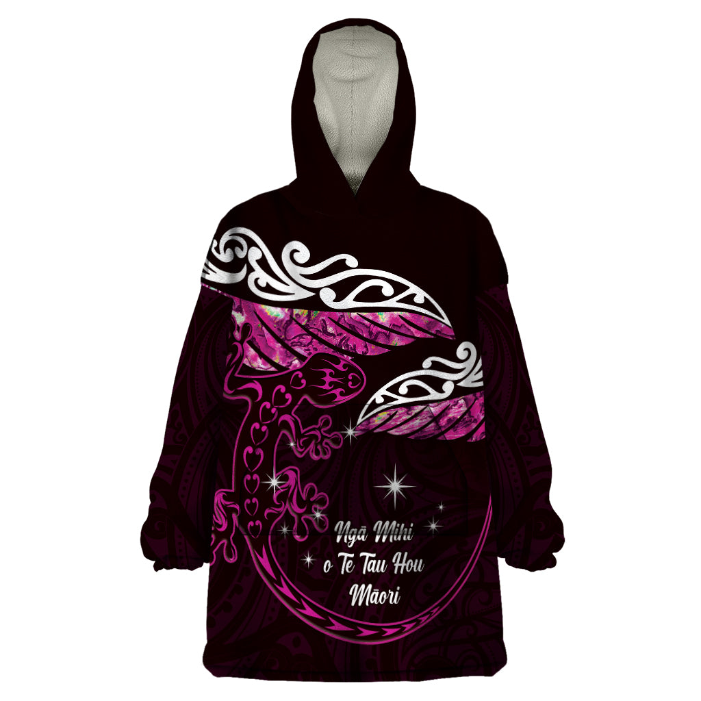 New Zealand Matariki Wearable Blanket Hoodie Maori New Year Silver Fern And Lizard - Pink