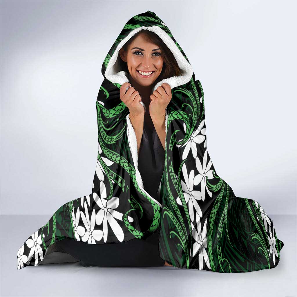 Personalised Cook Islands Mitiaro Hooded Blanket Tiare Maori Polynesian Waves Tattoo