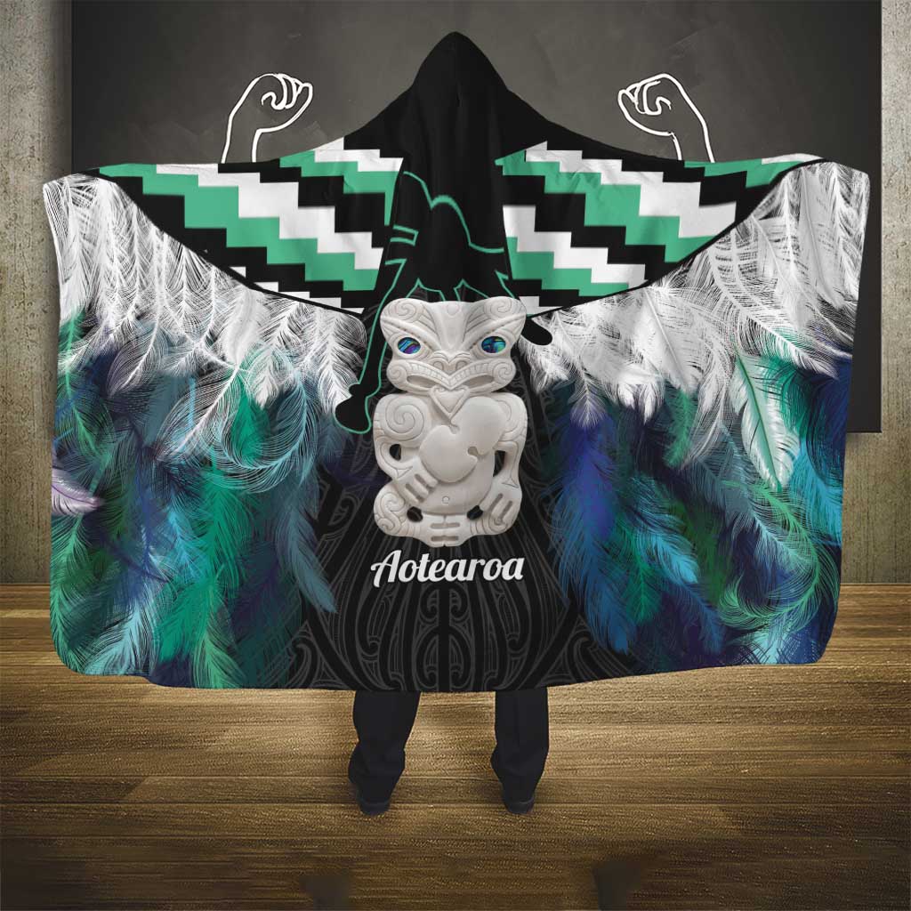 Aotearoa Korowai Motif Hooded Blanket Hei Tiki Poutama Maori Pattern LT14 - Polynesian Pride