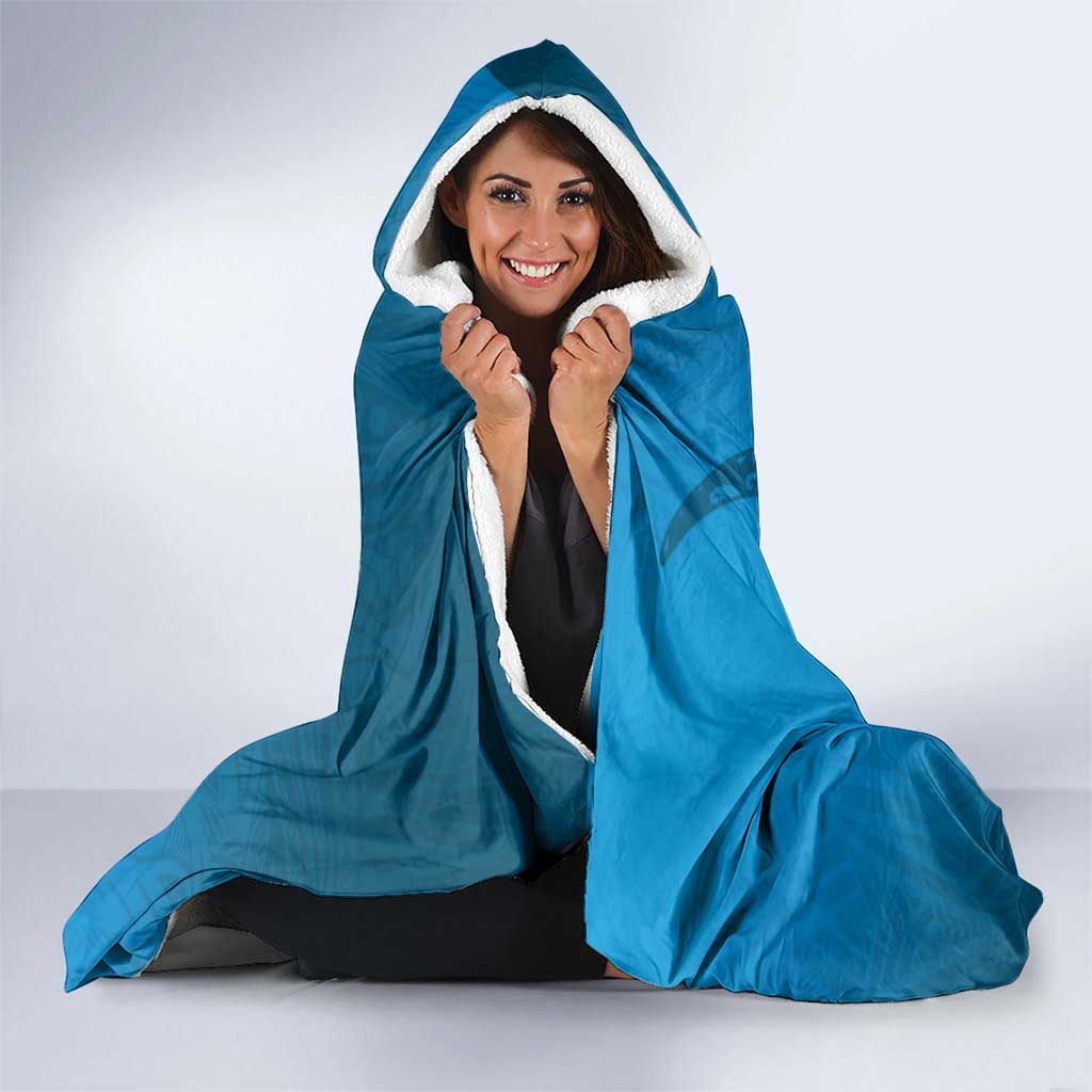 Blue Gradient Polynesia Hooded Blanket Hawaiian Tribal Hammerhead Shark Tattoo LT14 - Polynesian Pride
