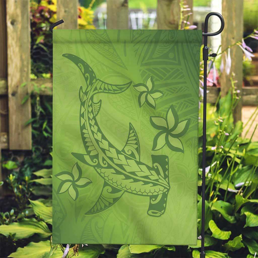 Green Gradient Polynesia Garden Flag Hawaiian Tribal Hammerhead Shark Tattoo LT14 Garden Flag Green - Polynesian Pride