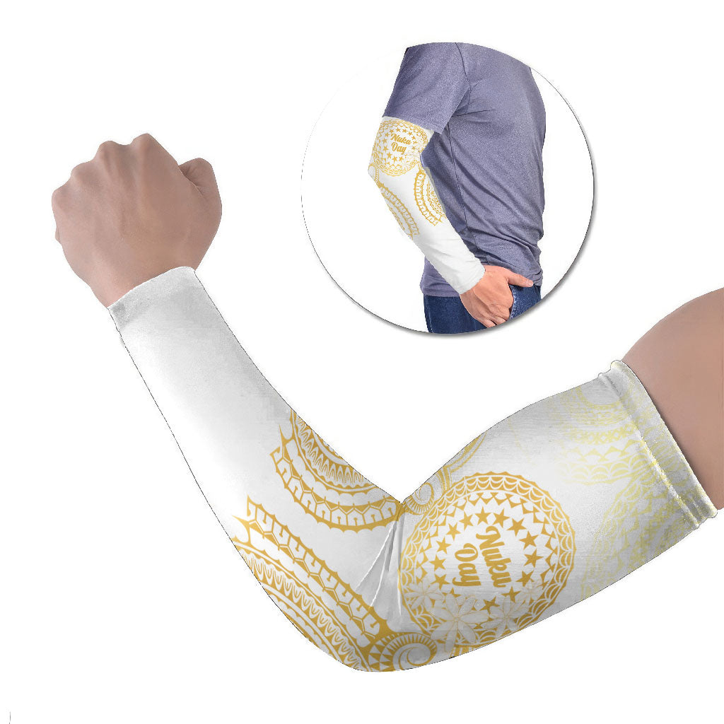 Cook Islands Gospel Day Arm Sleeves Happy Nuku Day Tiare Maori Gold LT14 Set of 2 Gold - Polynesian Pride