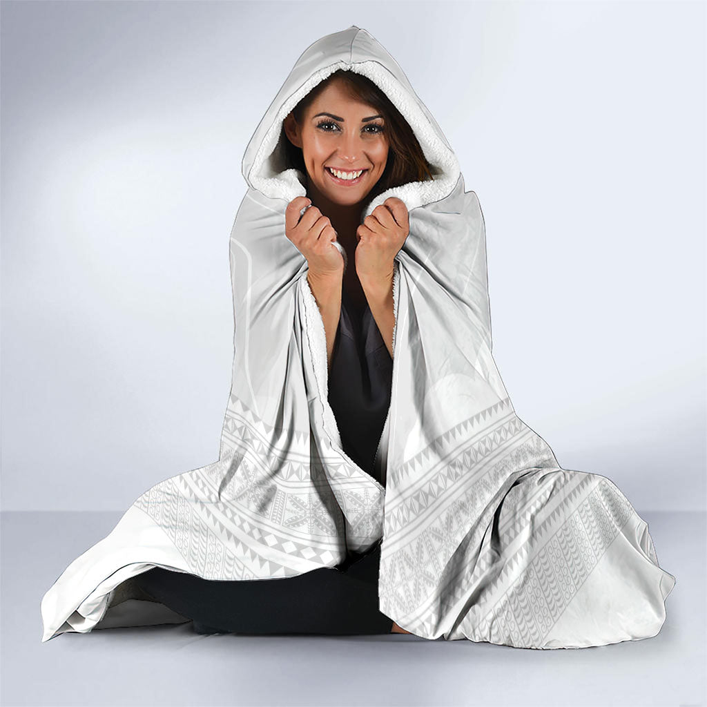 Peniamina Gospel Day Niue Hooded Blanket Cross Dove Hiapo Pattern White LT14 - Polynesian Pride