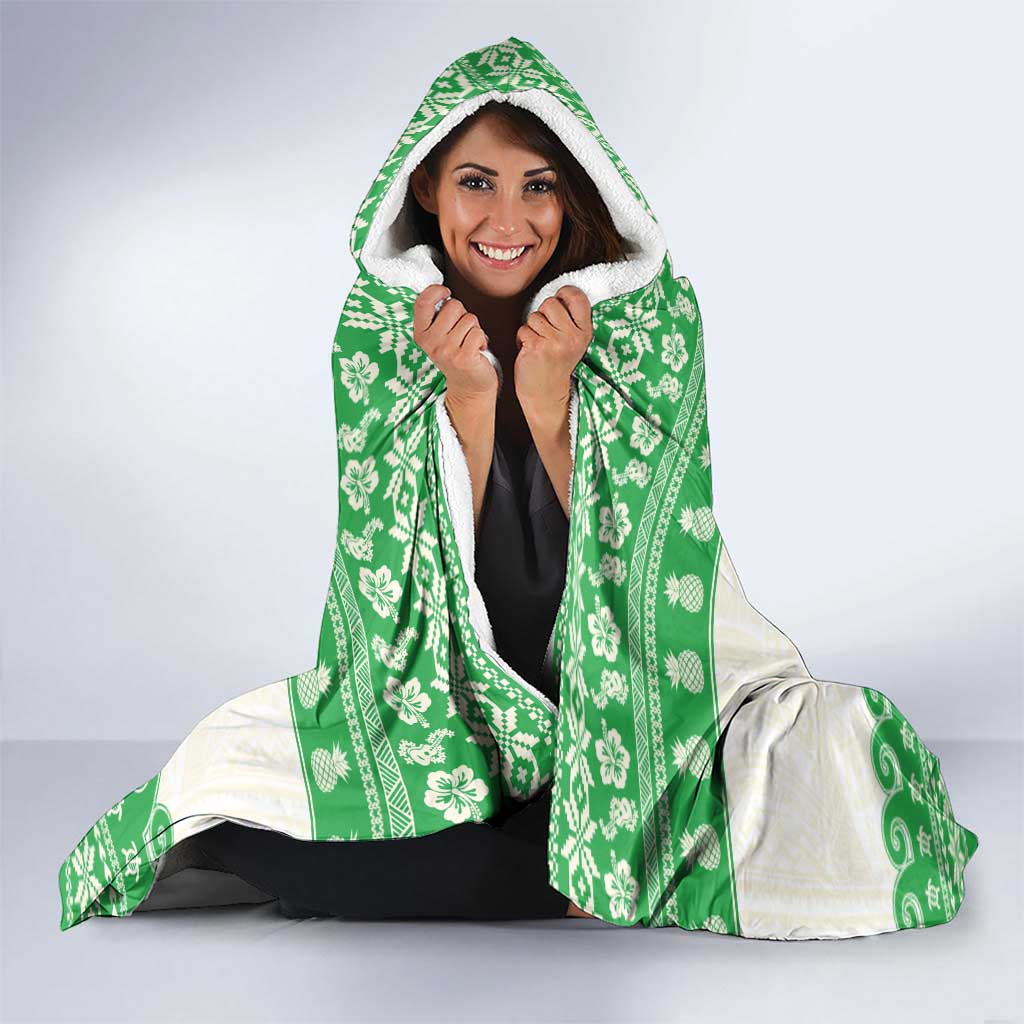 Green Mele Kalikimaka Hawaii Hooded Blanket Funny Ho Ho Ho Santa Shaka LT14 - Polynesian Pride