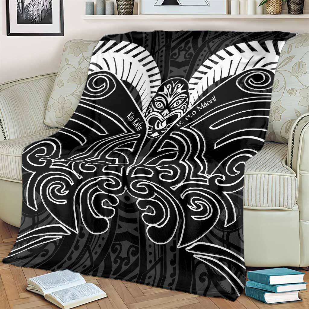 Kia Kaha Te Reo Maori Blanket Aotearoa Hei Tiki With Hongi LT14 - Polynesian Pride