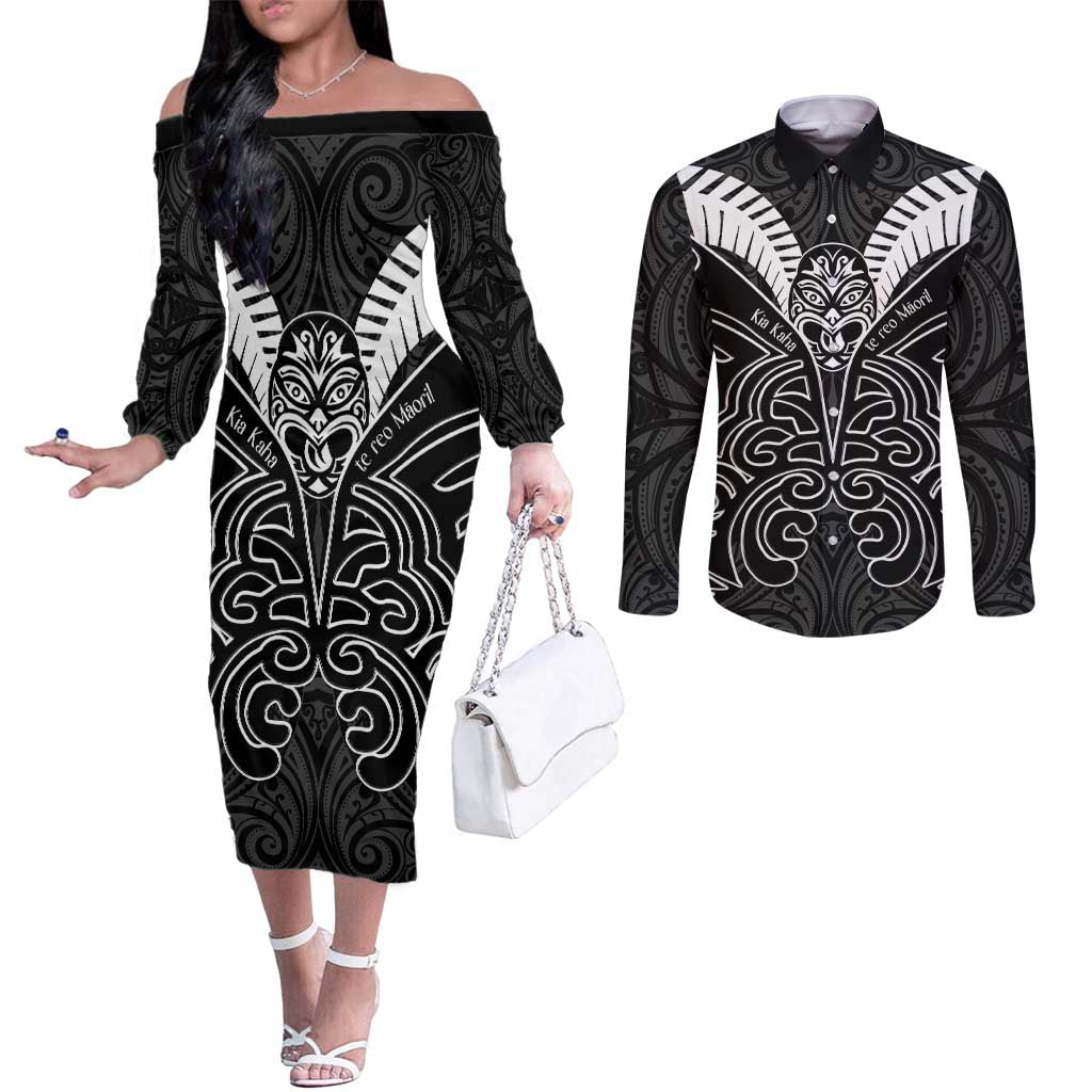 Kia Kaha Te Reo Maori Couples Matching Off The Shoulder Long Sleeve Dress and Long Sleeve Button Shirt Aotearoa Hei Tiki With Hongi LT14 Black - Polynesian Pride