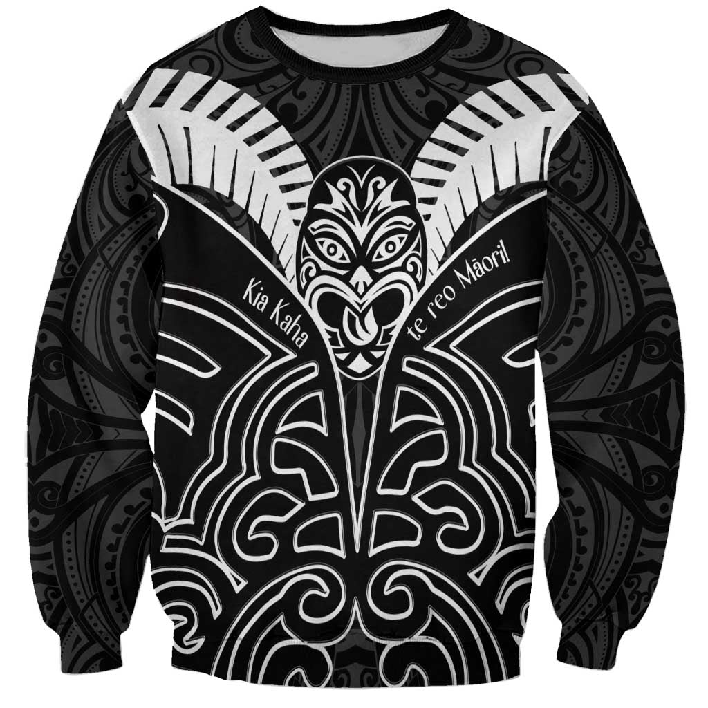 Kia Kaha Te Reo Maori Sweatshirt Aotearoa Hei Tiki With Hongi LT14 Unisex Black - Polynesian Pride