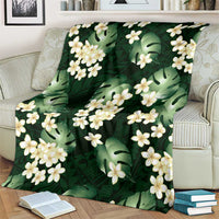 Green Tropical Hawaii Blanket Seamless Monstera Plumeria Hawaiian Pattern - Polynesian Pride