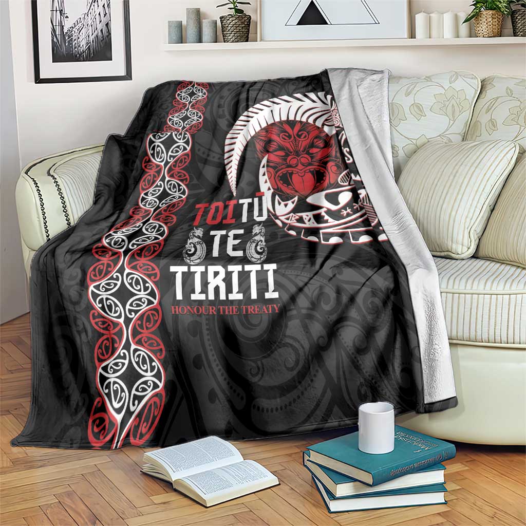 Aotearoa Toitu Te Tiriti Blanket Honour The Treaty Maori Haka LT14 Black - Polynesian Pride