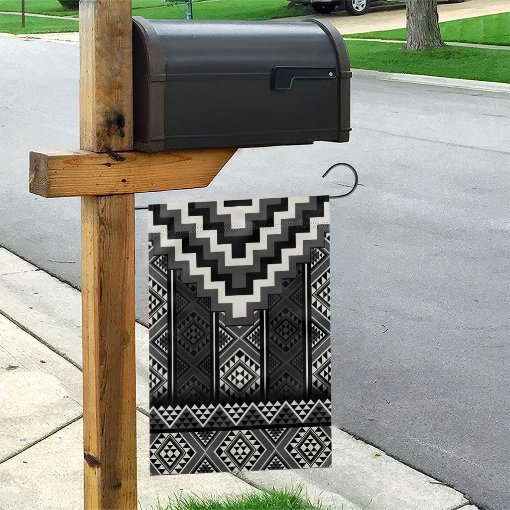 Black Taniko Aotearoa Garden Flag Niho Taniwha Mix Poutama LT14 - Polynesian Pride