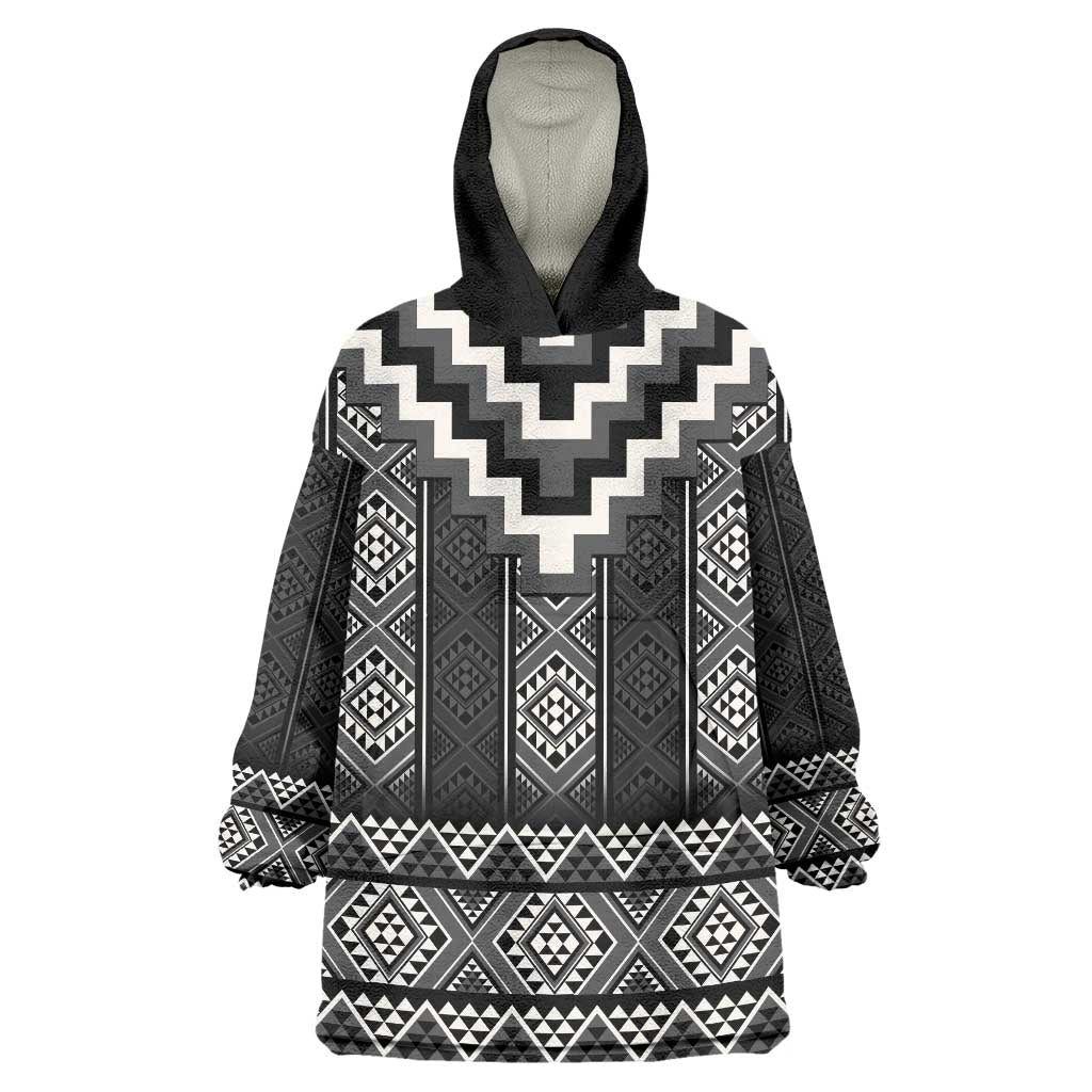 Black Taniko Aotearoa Wearable Blanket Hoodie Niho Taniwha Mix Poutama LT14 One Size Black - Polynesian Pride