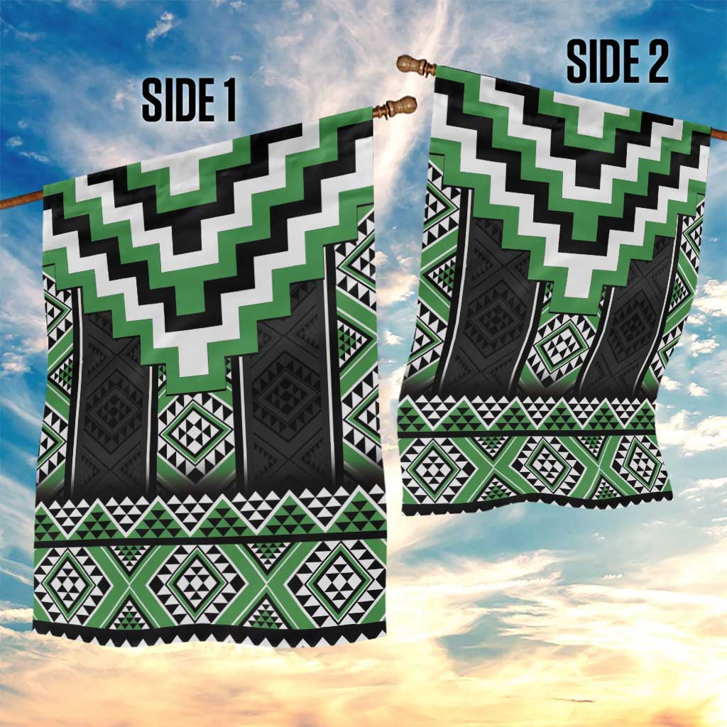 Green Taniko Pattern Aotearoa Garden Flag Niho Taniwha Mix Poutama LT14 - Polynesian Pride