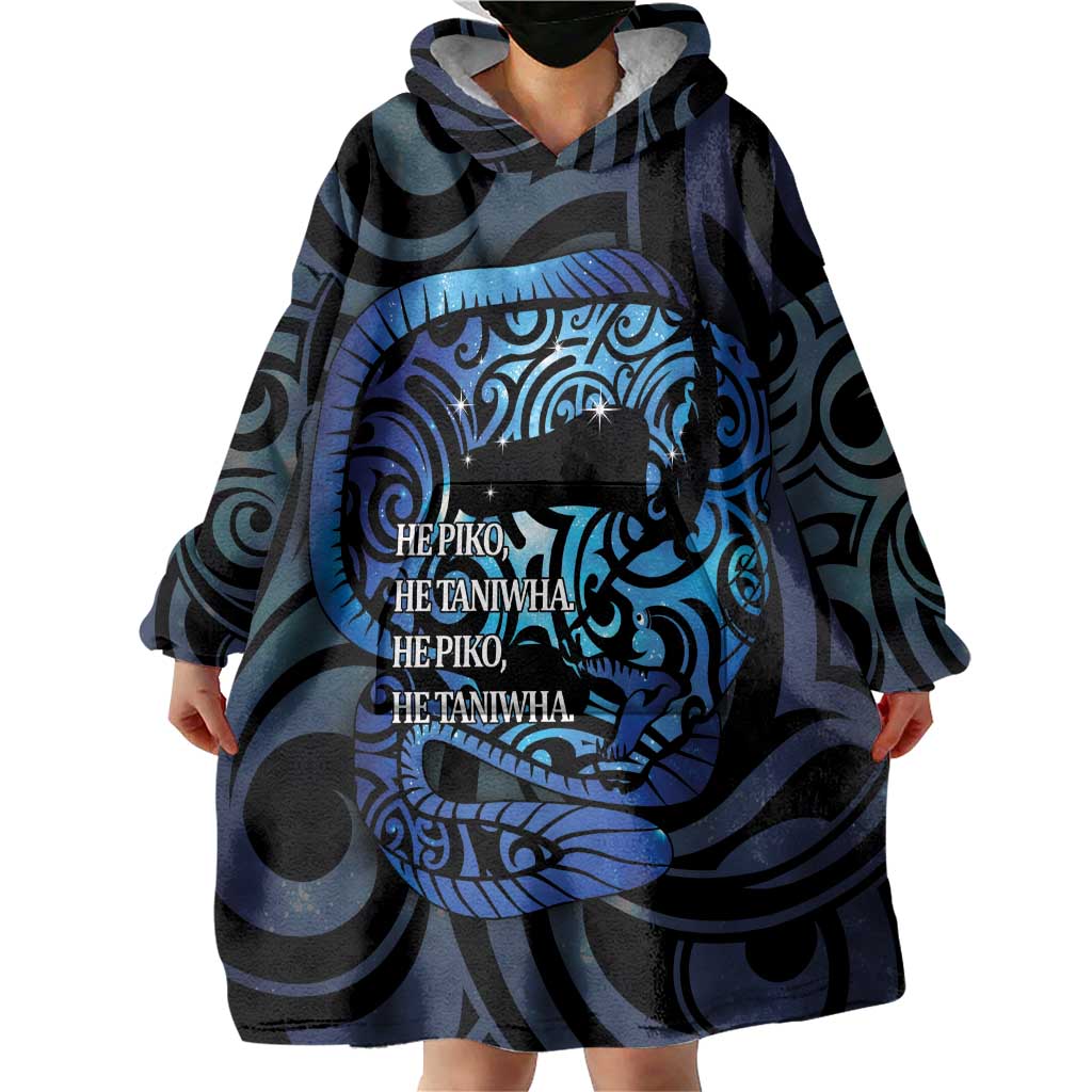 Tuna Eel New Zealand Matariki Wearable Blanket Hoodie He Piko He Taniwha Maori Pattern