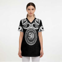 Kia Kaha Te Reo Maori New Zealand Scrub Top 50th Anniversary Ake Ake Ake LT14 - Polynesian Pride