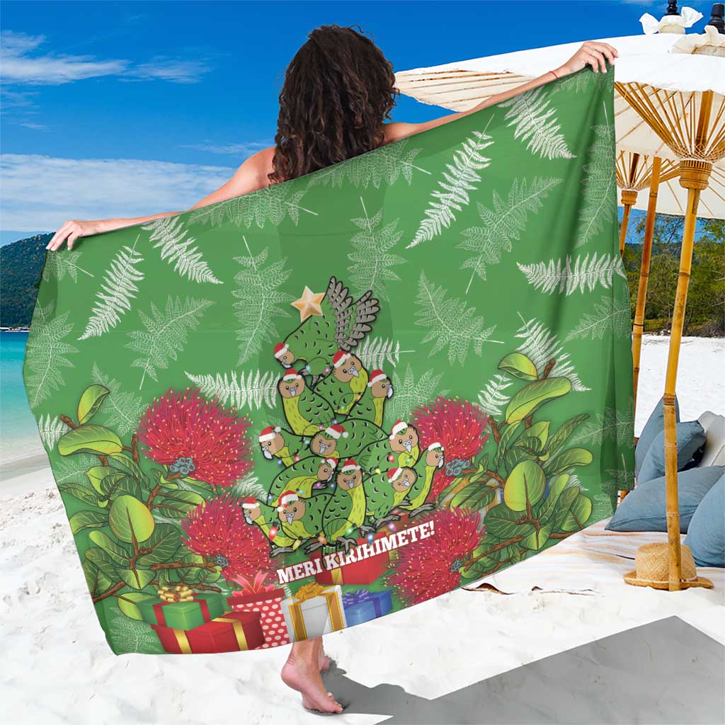 Kakapo New Zealand Christmas Sarong Meri Kirihimete Pohutukawa - Green Color