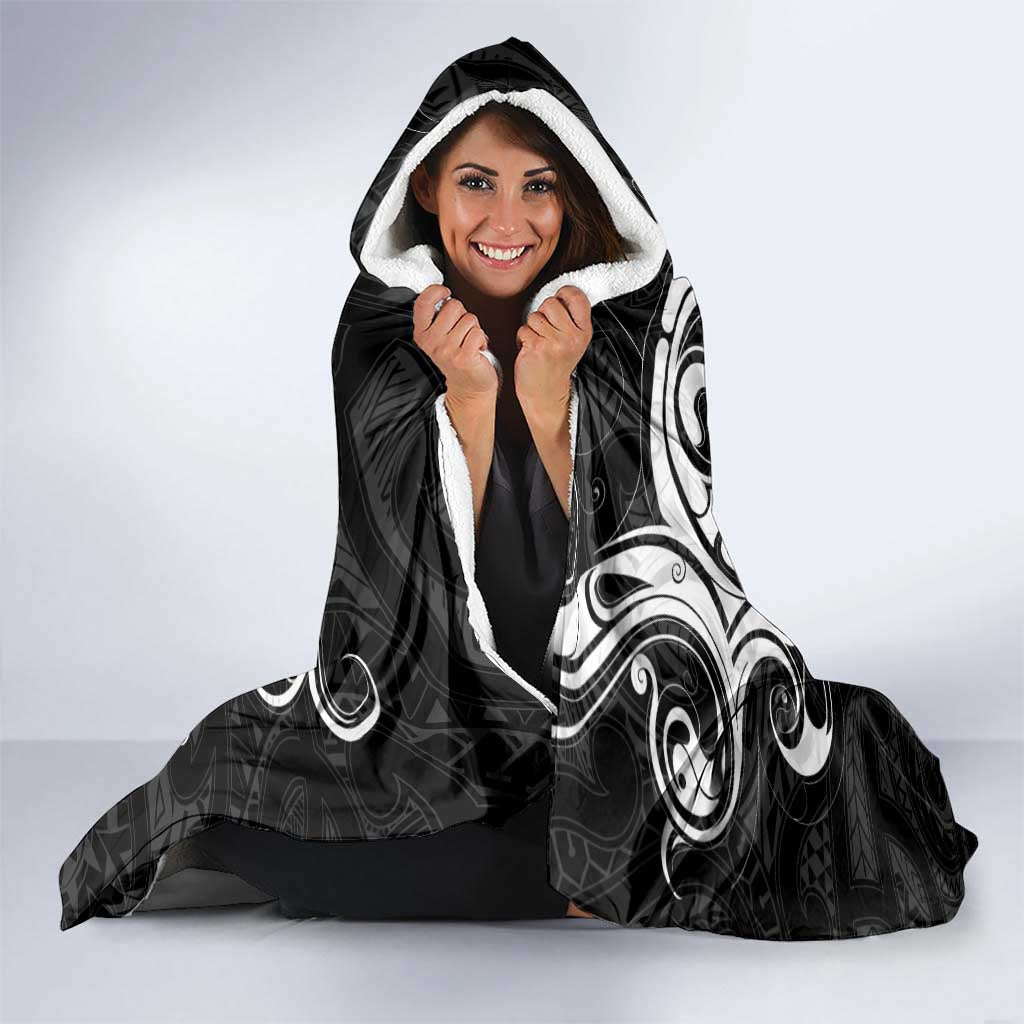 Personalised New Zealand Surfing Hooded Blanket Aotearoa Maori Tiki Haka LT14 - Polynesian Pride