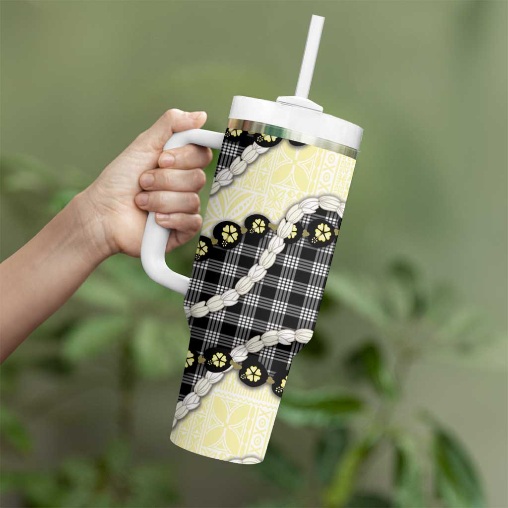 Black Palaka Hawaii Tumbler With Handle Kukui Nut Pikake Lei Hawaiian Tapa Pattern - Polynesian Pride