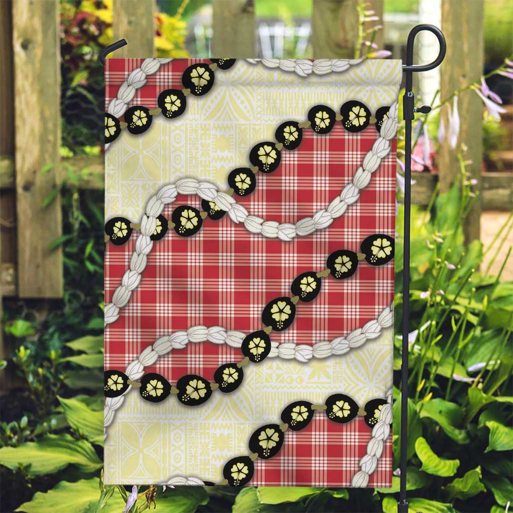 Red Palaka Hawaii Garden Flag Kukui Nut Pikake Lei Hawaiian Tapa Pattern - Polynesian Pride