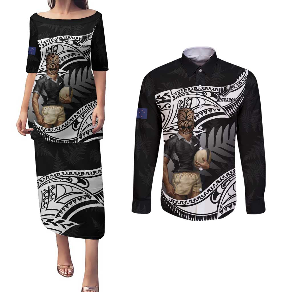 Custom New Zealand Silver Fern Rugby Couples Matching Puletasi and Long Sleeve Button Shirt 2024 Aotearoa Maori Mascot Go All Black LT14 Black - Polynesian Pride