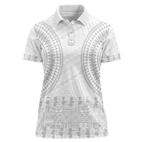 Niue White Sunday Women Polo Shirt Tapu Fanau Ia Puakenikeni Hiapo Pattern - Polynesian Pride