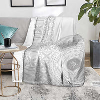 Niue White Sunday Blanket Half Hiapo Pattern Vibes - Polynesian Pride