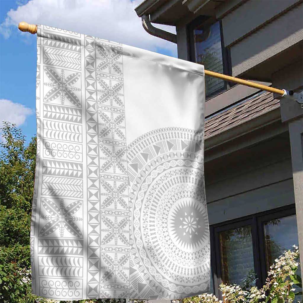 Niue White Sunday Garden Flag Half Hiapo Pattern Vibes - Polynesian Pride
