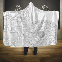 Niue White Sunday Hooded Blanket Half Hiapo Pattern Vibes - Polynesian Pride