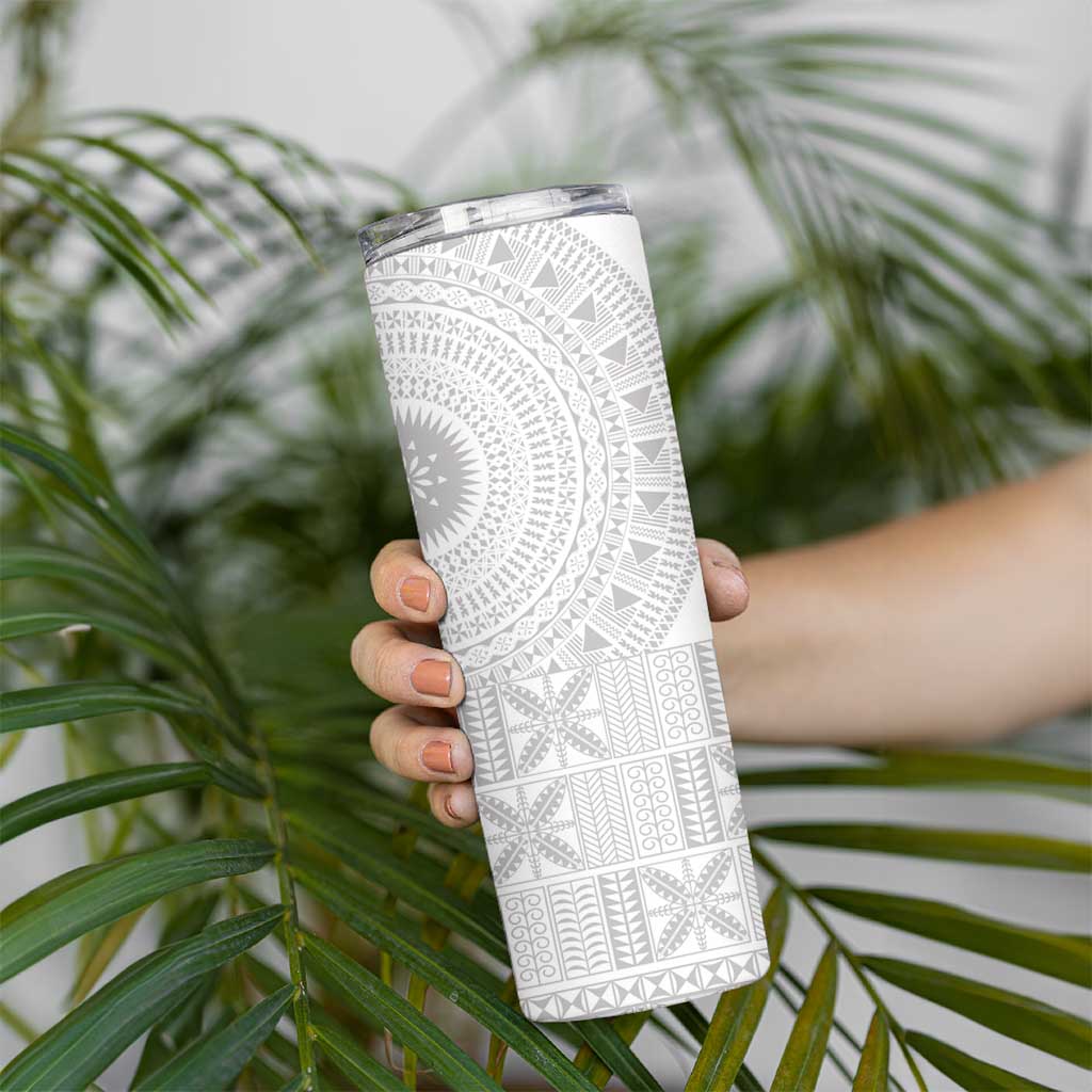 Niue White Sunday Skinny Tumbler Half Hiapo Pattern Vibes - Polynesian Pride