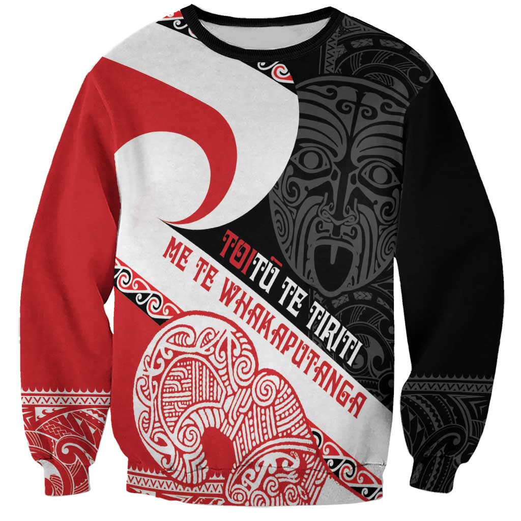 Toitu Te Tiriti Me Te Whakaputanga Sweatshirt Maori Wahaika With Haka Face LT14 Unisex Red - Polynesian Pride